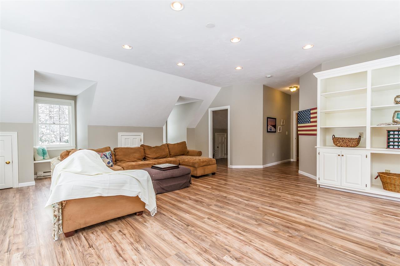 7 Windsor Road Bow, NH 03304 - Photo 14 of 40