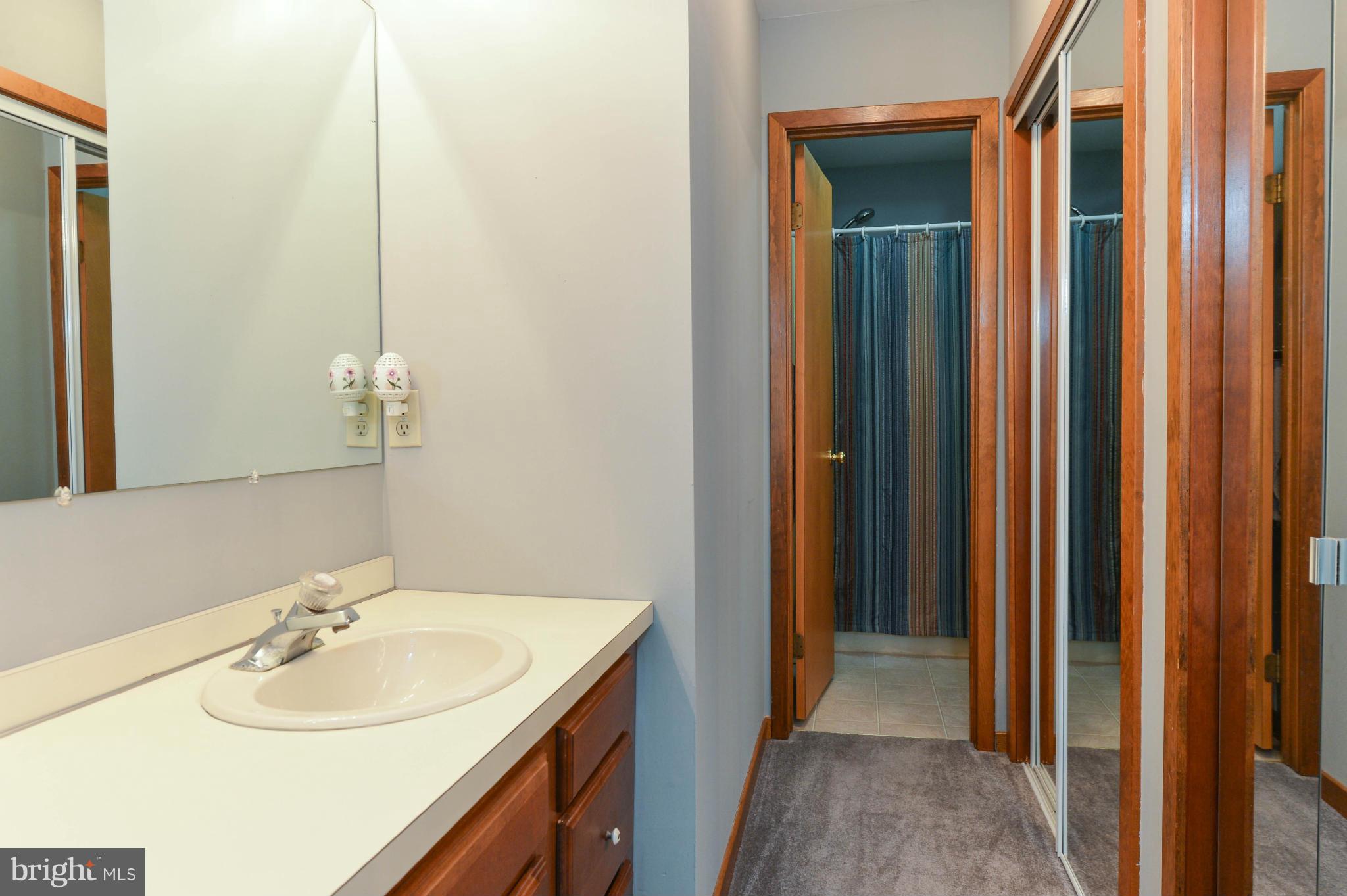 730 Oldfield Point Road Elkton, MD 21921 - Photo 12 of 25 Bath (Master)