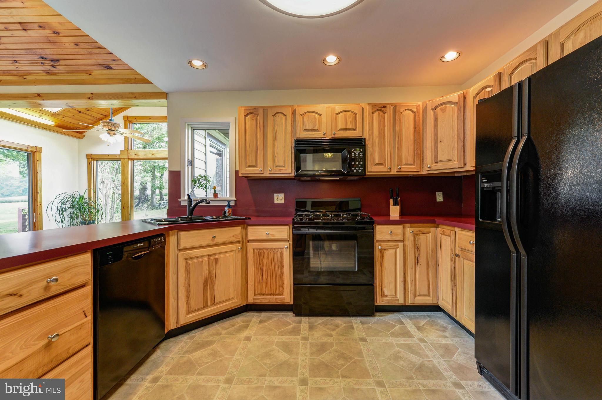 730 Oldfield Point Road Elkton, MD 21921 - Photo 8 of 25 Kitchen