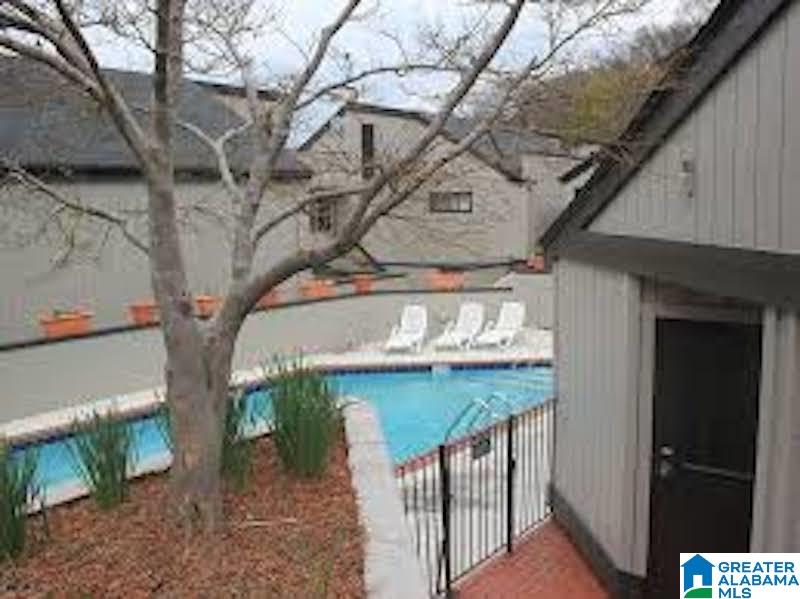 3350 South Altamont Road, Unit D15 Birmingham, AL 35213 - Photo 2 of 2