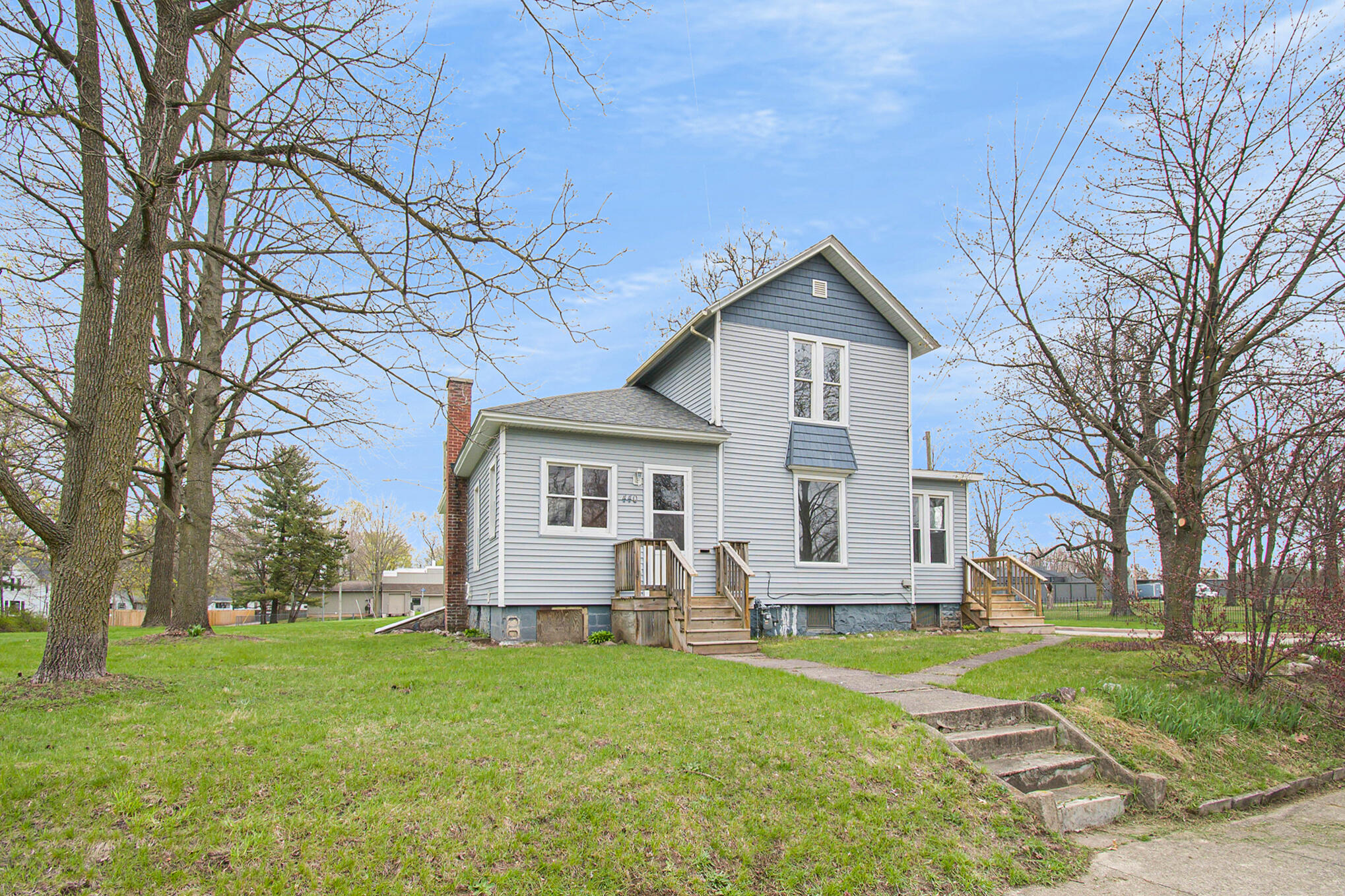 440 East Michigan Avenue Three Rivers, MI 49093 - Photo 1 of 20 DSC_7987