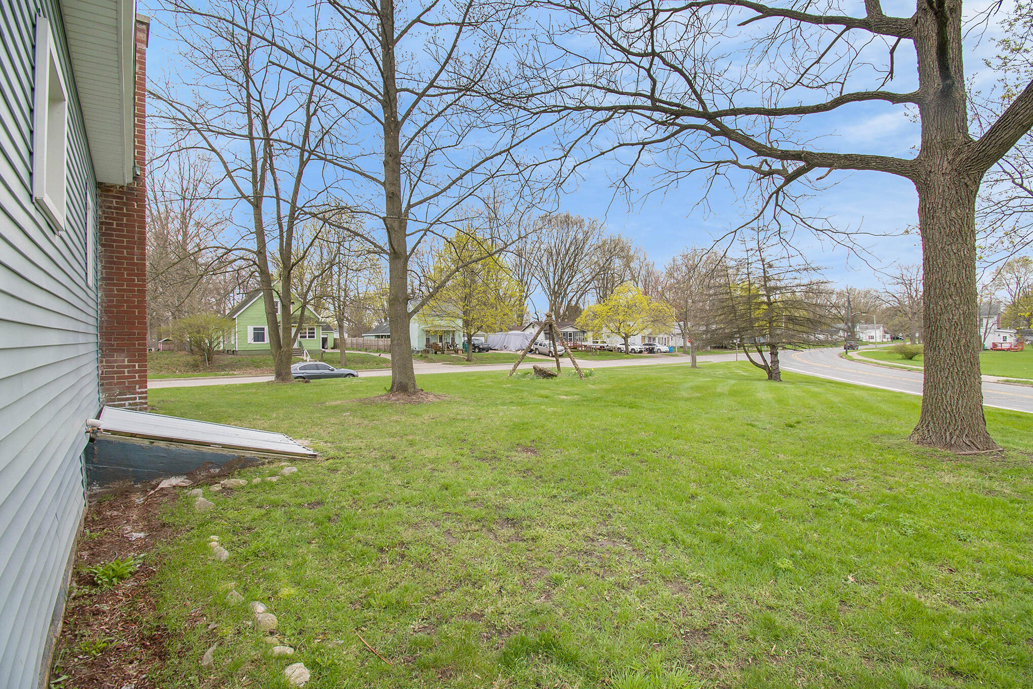 440 East Michigan Avenue Three Rivers, MI 49093 - Photo 5 of 20 DSC_7990