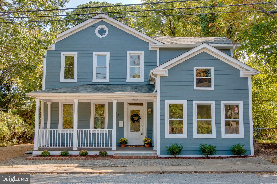 833 Bay Ridge Avenue Annapolis, MD 21403 - Photo 1 of 43 Totally Renovated Eastport Charmer with Parking