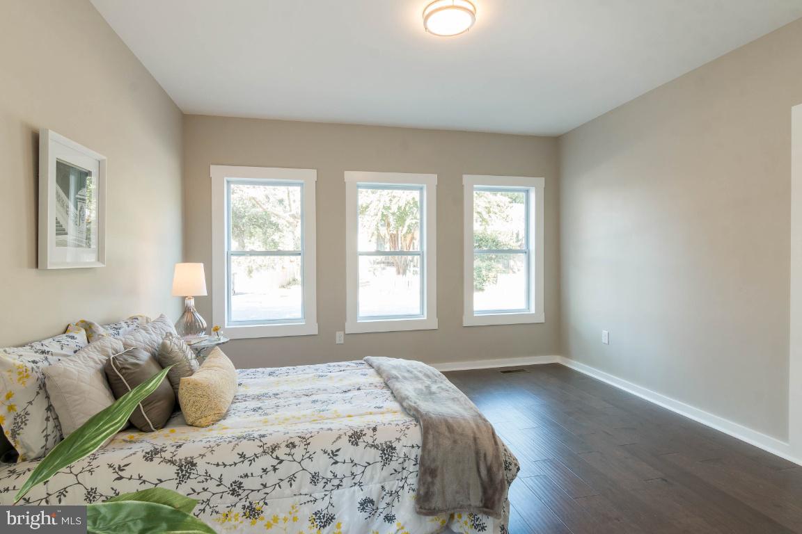833 Bay Ridge Avenue Annapolis, MD 21403 - Photo 19 of 43 Main Level Bedroom or Bonus Room