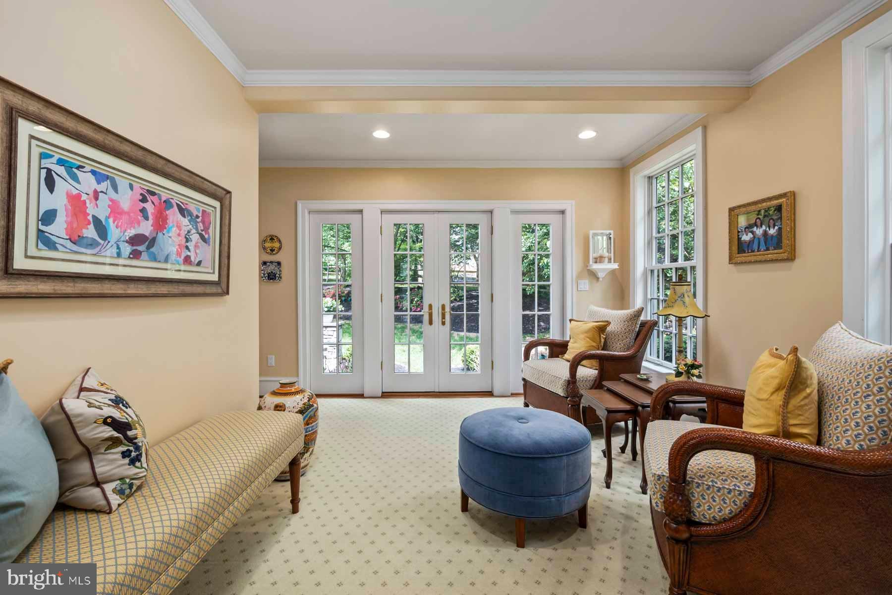 2 Matlack Lane Villanova, PA 19085 - Photo 32 of 83 a living room with furniture