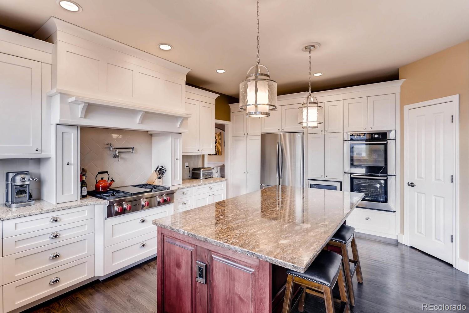 10537 Ridgecrest Circle Highlands Ranch, CO 80129 - Photo 10 of 35 Gallery Image 10
