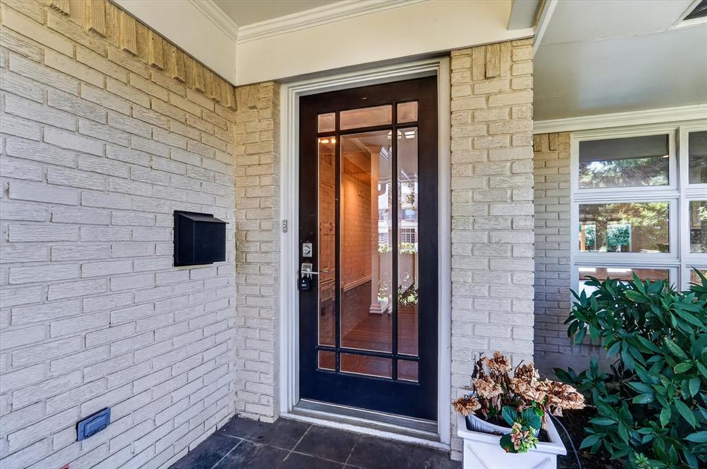 5804 Norway Road Dallas, TX 75230 - Photo 2 of 20