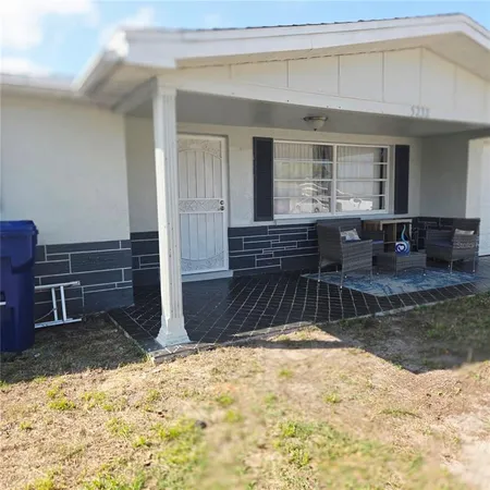 $1,975 | 5232 Sparrow Drive, Holiday, FL 34690