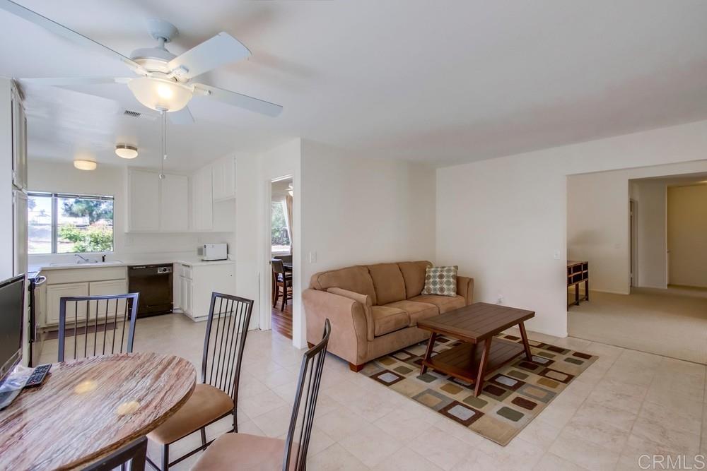 3022 Segovia Way Carlsbad, CA 92009 - Photo 7 of 15