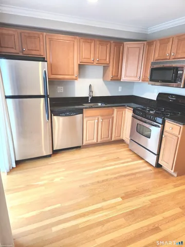 $3,650 | 85 Camp Avenue, Unit 3B, Stamford, CT 06907