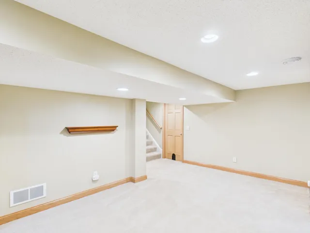 $475,000 | 4534 Vallacher Avenue, St. Louis Park, MN 55416