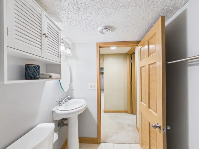 $475,000 | 4534 Vallacher Avenue, St. Louis Park, MN 55416