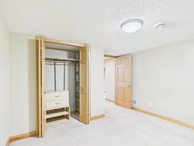 $475,000 | 4534 Vallacher Avenue, St. Louis Park, MN 55416