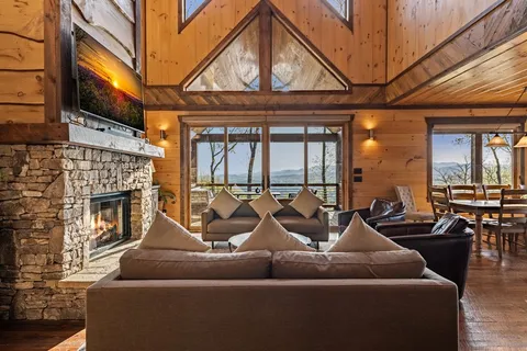 $1,999,000 | 608 Blue Ridge Heights Drive, Blue Ridge, GA 30513