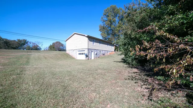 $265,000 | 4186 Horseshoe Bend Road, Hudson, NC 28638