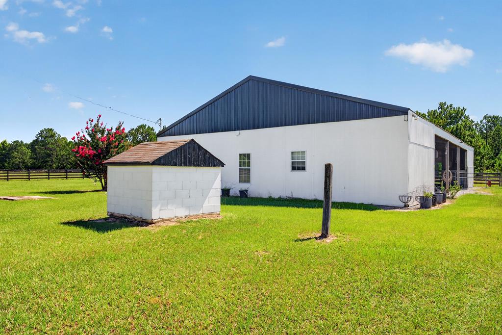 481-494 Sand Pit Road Mauk, GA 31058 - Photo 66 of 94 a house with swimming pool in front of it