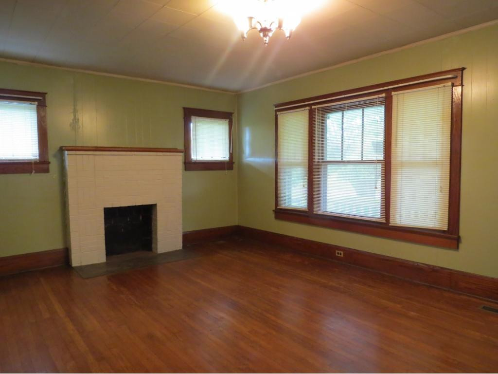 379 Peoples Road Bristol, TN 37620 - Photo 8 of 35 Photo 8