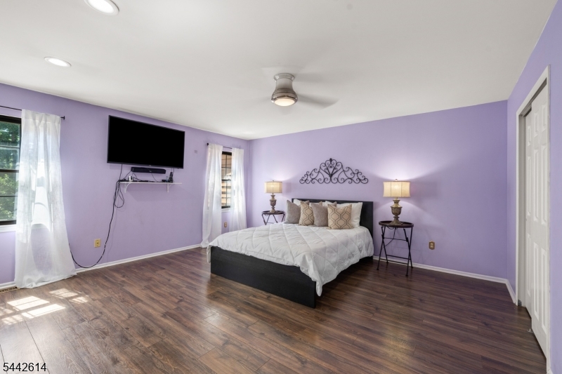 16 Estate Road Hillsborough, NJ 08844 - Photo 22 of 38