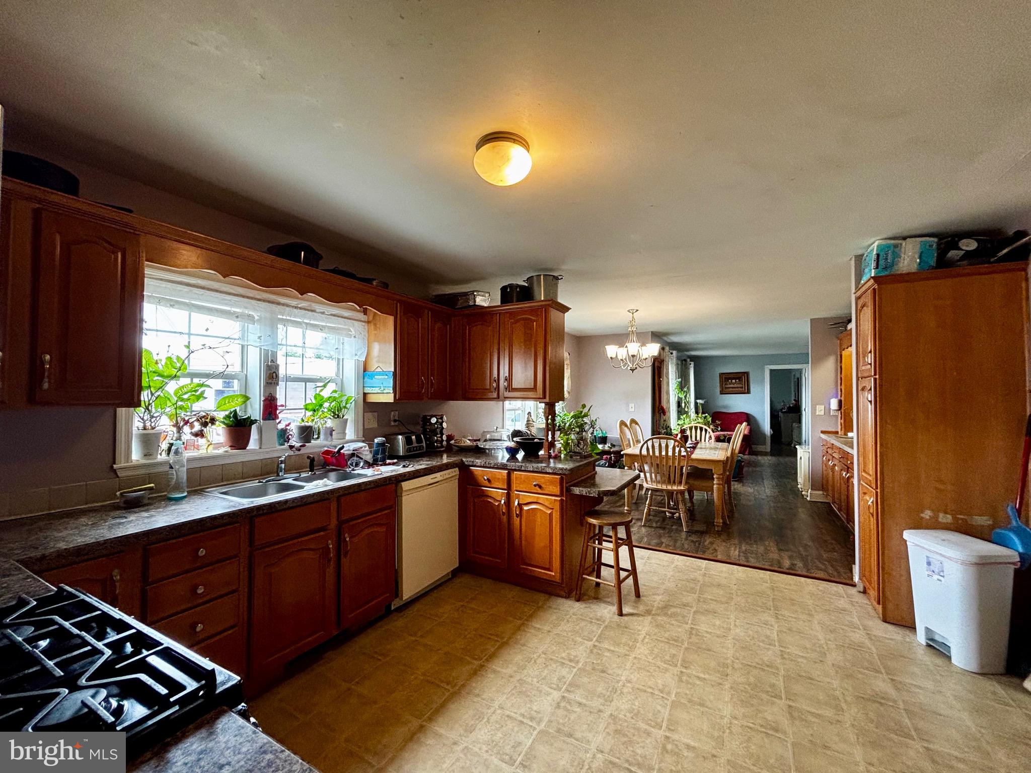 561 Inman Street Cinnaminson, NJ 08077 - Photo 11 of 21