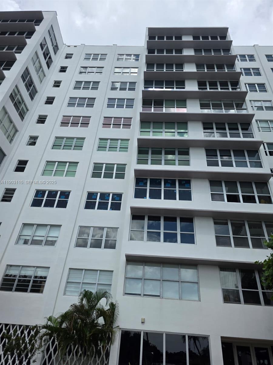 9102 West Bay Harbor Drive, Unit 4C Bay Harbor Islands, FL 33154 - Photo 2 of 26 front view of a building