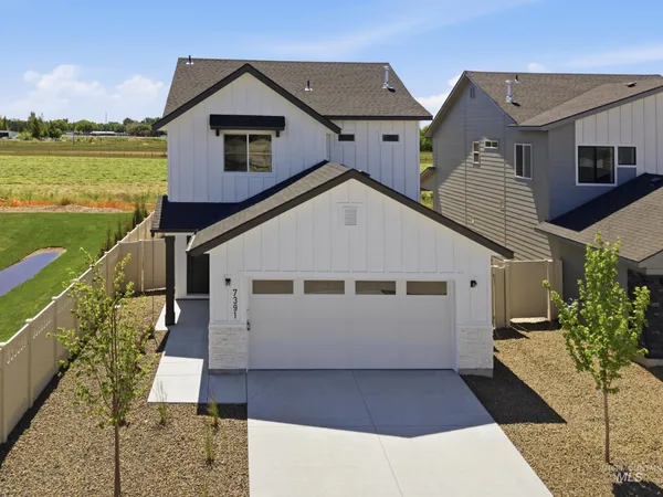 $499,990 | 7391 West Trumbull Court, Eagle, ID 83616