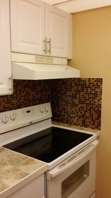 1806 Abbey Road, Unit 107 West Palm Beach, FL 33415 - Photo 12 of 12 Abbey kitchen