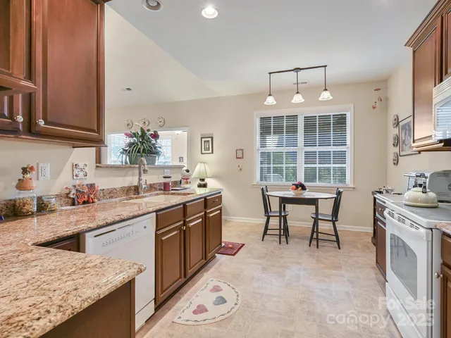 $429,000 | 19 Pamlico Road, Fletcher, NC 28732