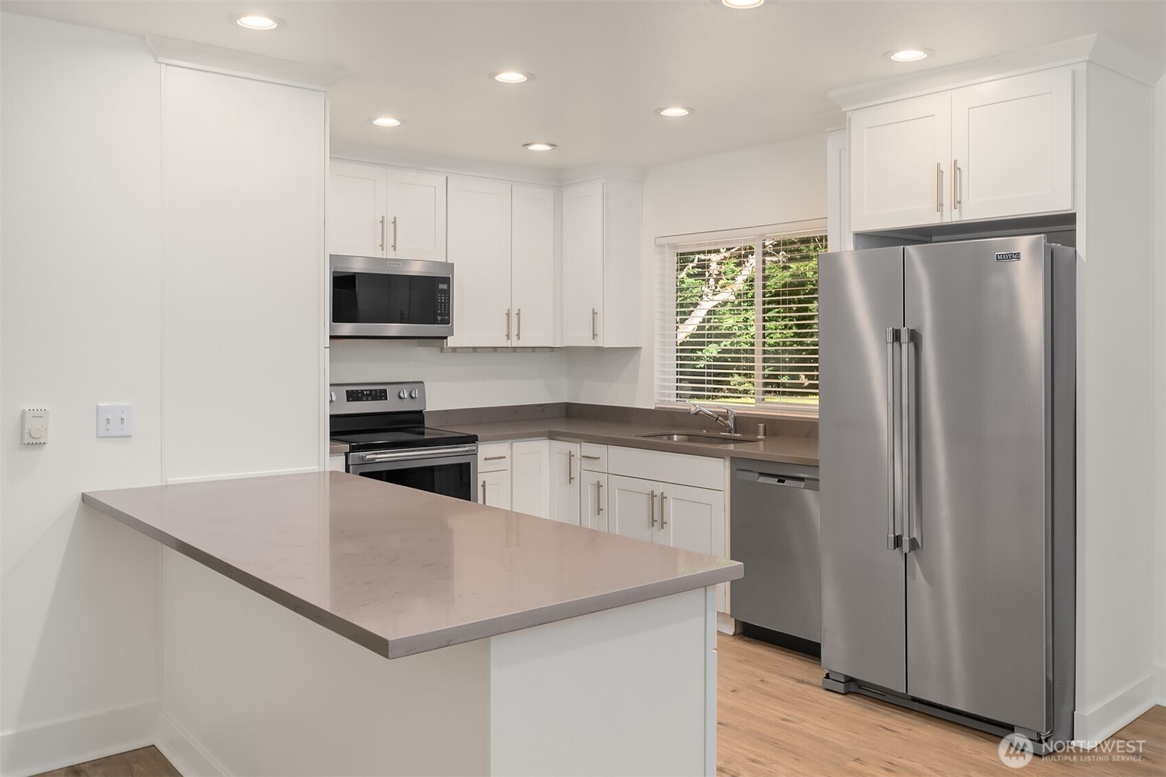 4910 Northeast 7th Street Renton, WA 98059 - Photo 9 of 26