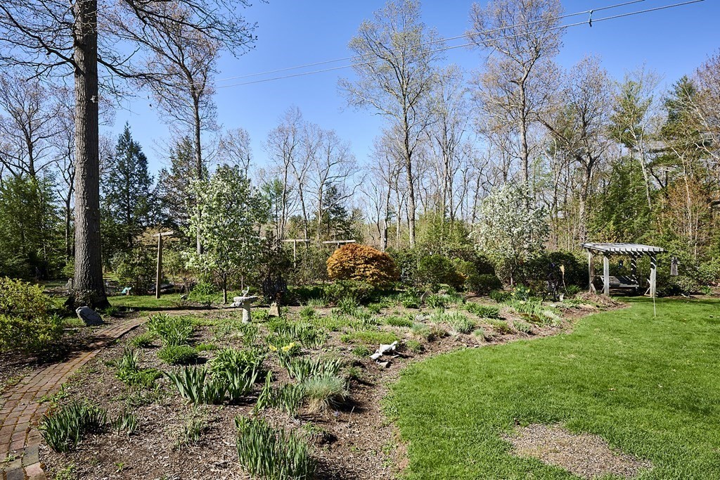304 Loudville Road Easthampton, MA 01027 - Photo 27 of 42 Gallery Image 27