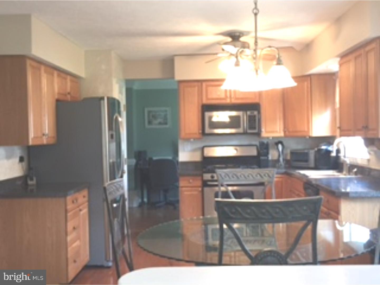113 Lomond Road Williamstown, NJ 08094 - Photo 3 of 24 Kitchen
