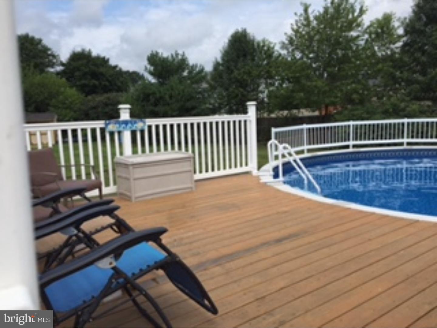 113 Lomond Road Williamstown, NJ 08094 - Photo 23 of 24 Pool