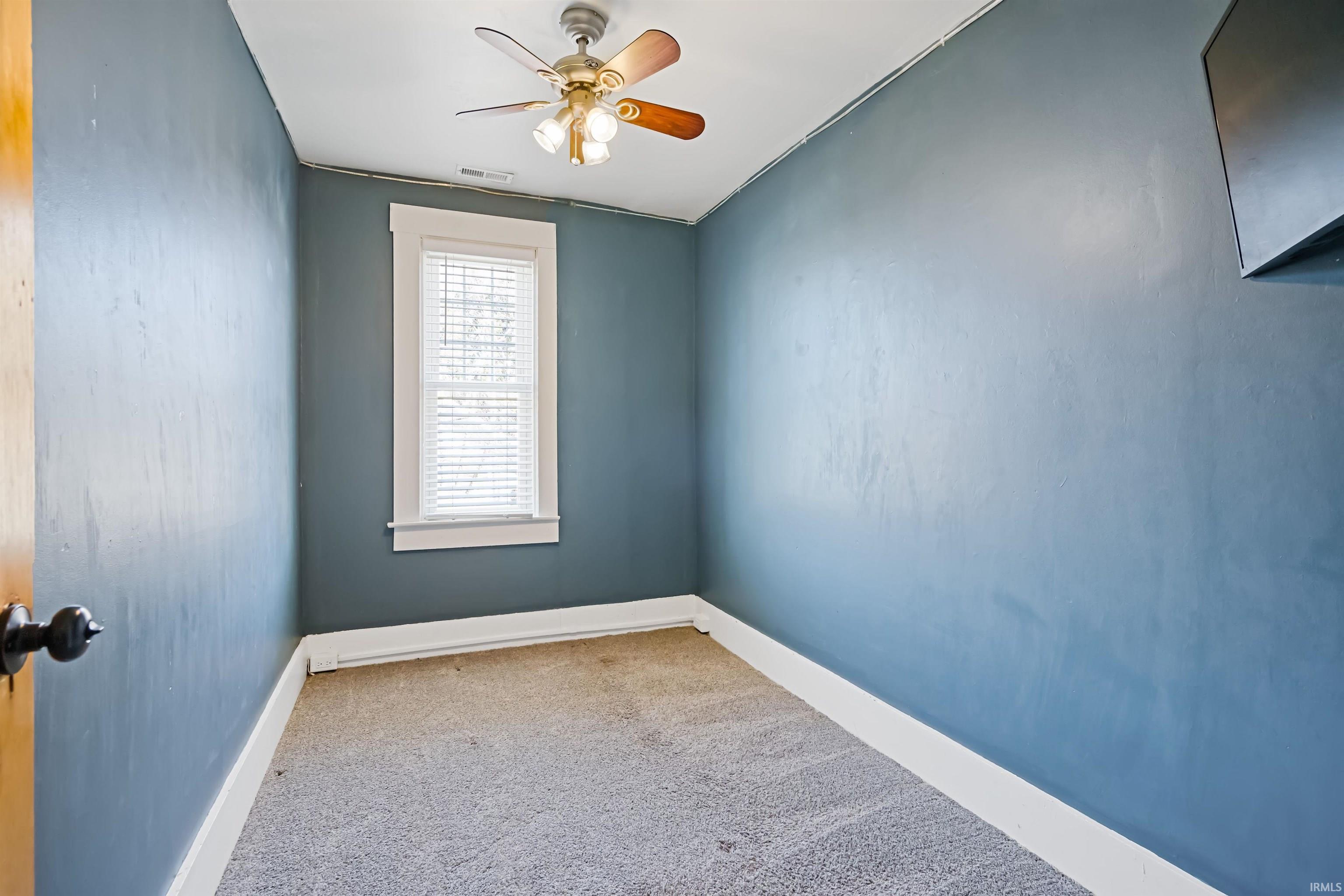 121 West Walnut Street Flora, IN 46929 - Photo 12 of 20