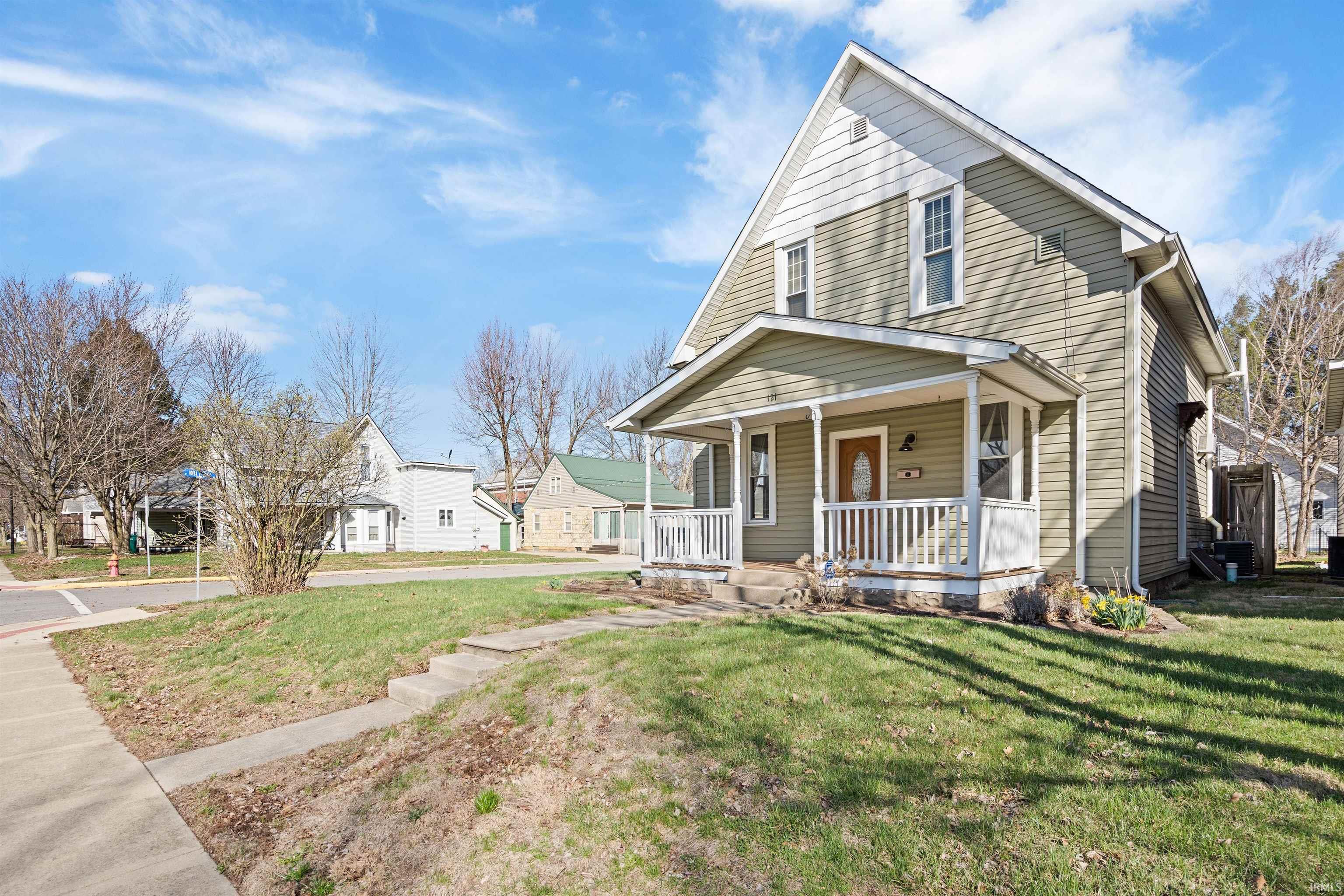 121 West Walnut Street Flora, IN 46929 - Photo 3 of 20
