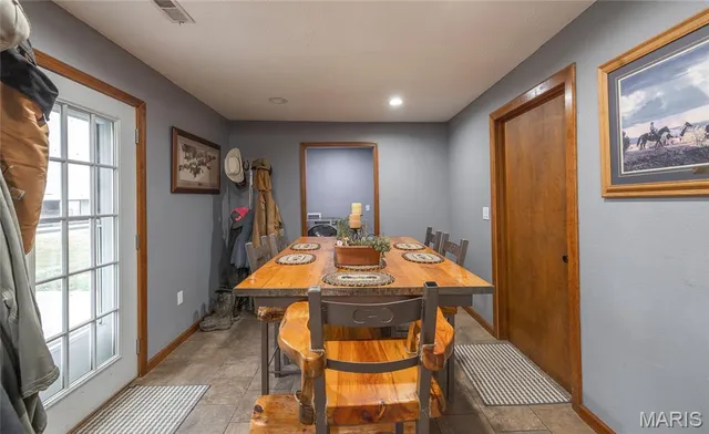 $850,000 | 25675 Highway N Lebanon Mo 65536, Lebanon, MO 65536