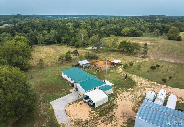 $850,000 | 25675 Highway N Lebanon Mo 65536, Lebanon, MO 65536