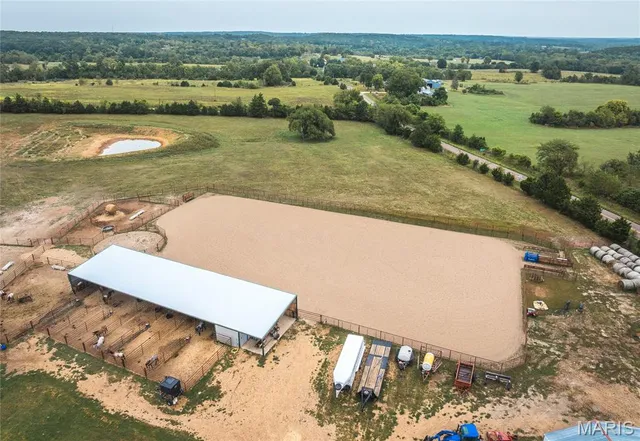 $850,000 | 25675 Highway N Lebanon Mo 65536, Lebanon, MO 65536