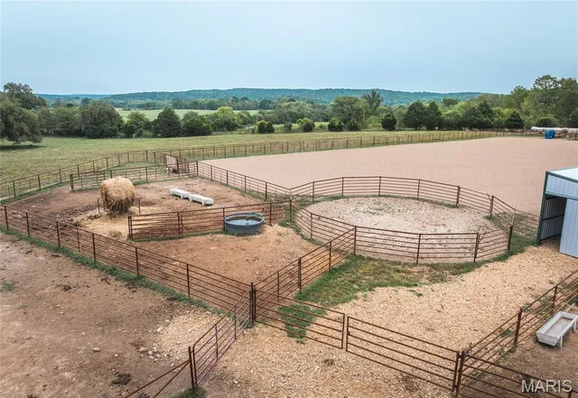 $850,000 | 25675 Highway N Lebanon Mo 65536, Lebanon, MO 65536