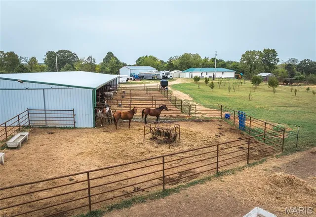 $850,000 | 25675 Highway N Lebanon Mo 65536, Lebanon, MO 65536