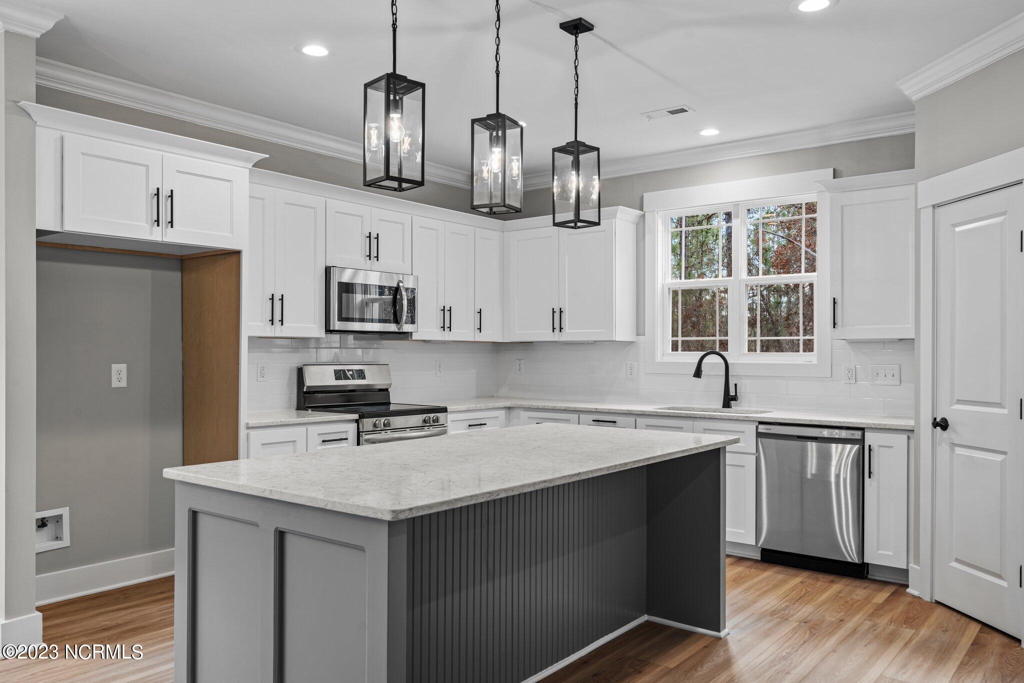 711 Bald Eagle Drive Vass, NC 28394 - Photo 8 of 77 16-web-or-mls-DSC05364