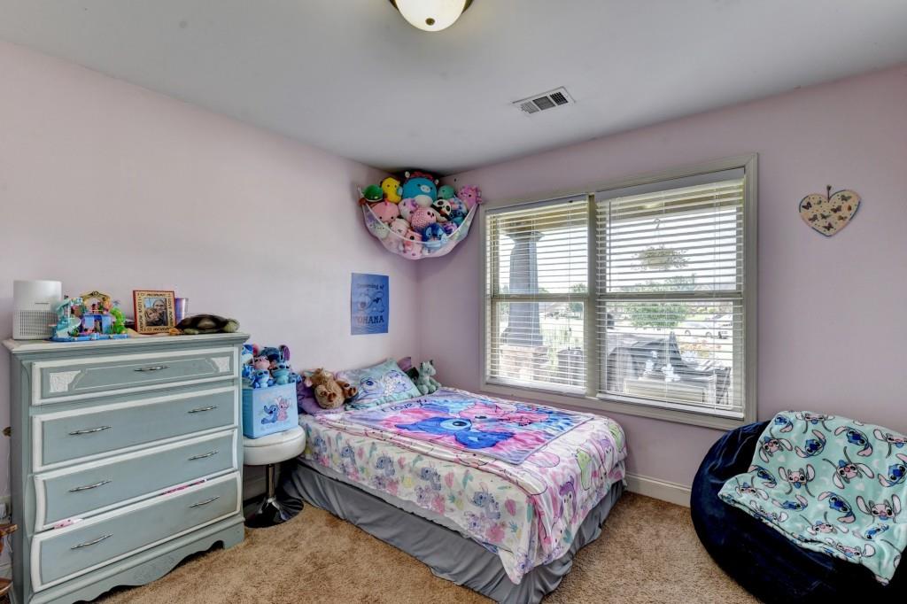 82 Lake Point Court Jefferson, GA 30549 - Photo 29 of 57