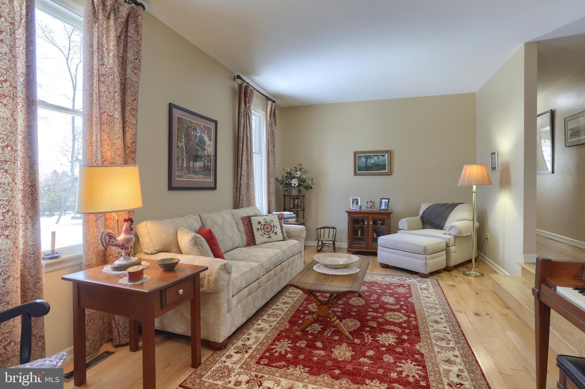 905 Ebenezer Road Middletown, PA 17057 - Photo 5 of 32