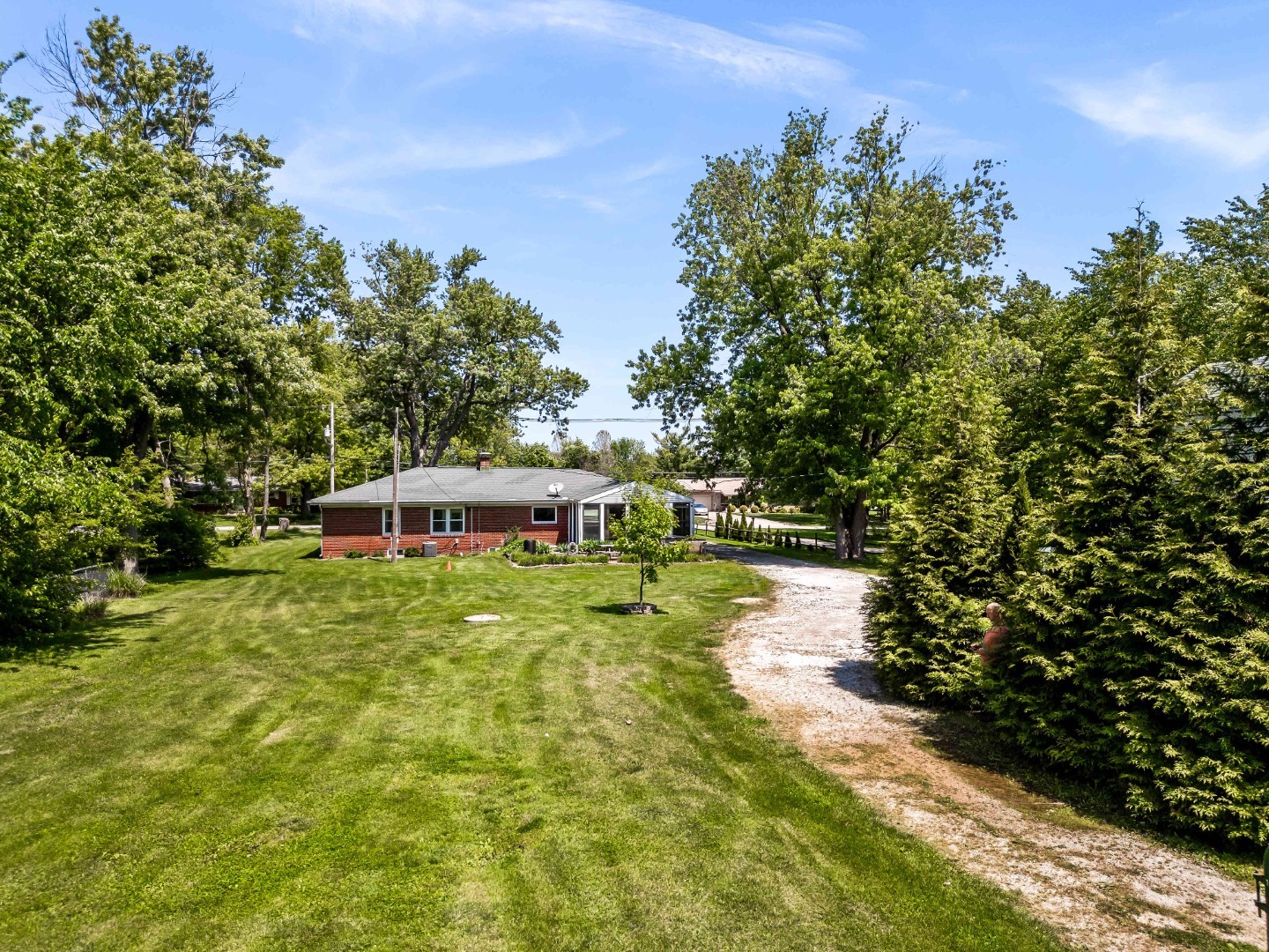 209 Woodrig Road Bloomington, IL 61704 - Photo 9 of 49