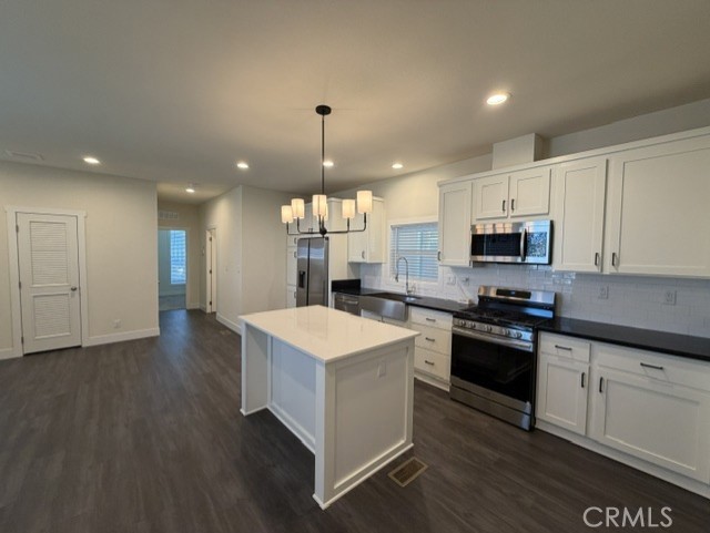 3444 West Center Street, Unit 61 Riverside, CA 92501 - Photo 9 of 24 Gallery Image 9