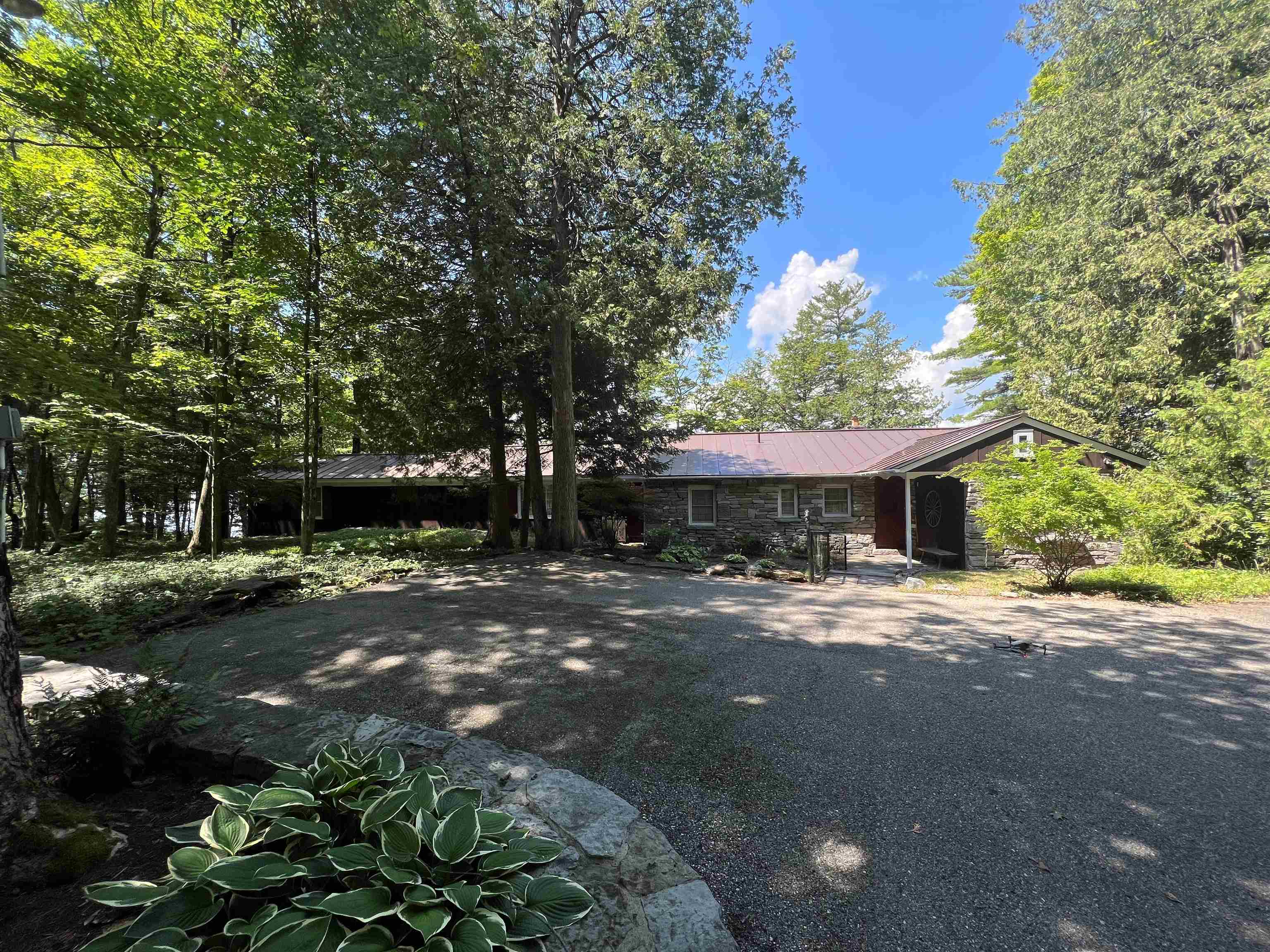 580 Woods Road Vergennes, VT 05491 - Photo 1 of 22 Gallery Image 1