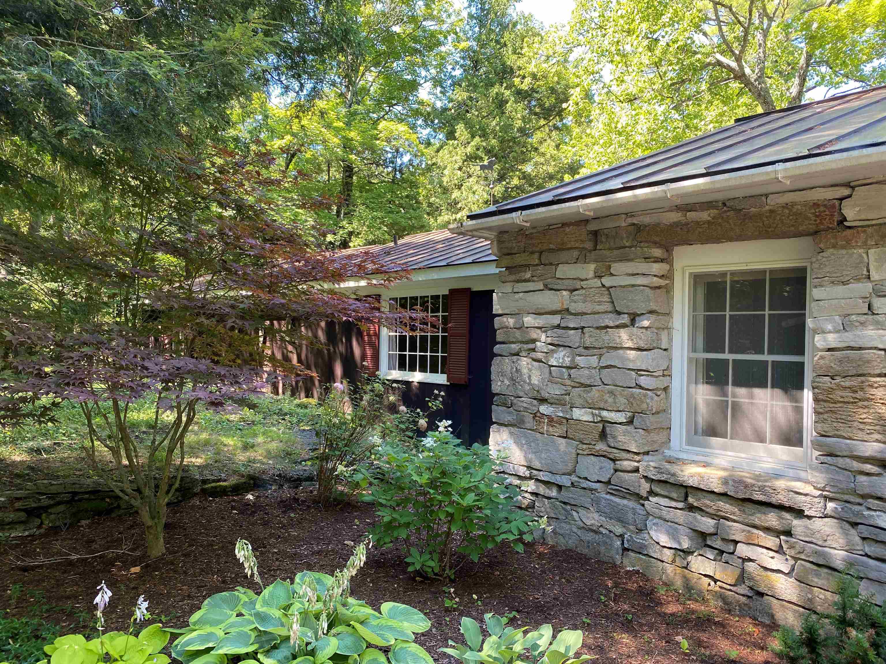 580 Woods Road Vergennes, VT 05491 - Photo 4 of 22 Gallery Image 4