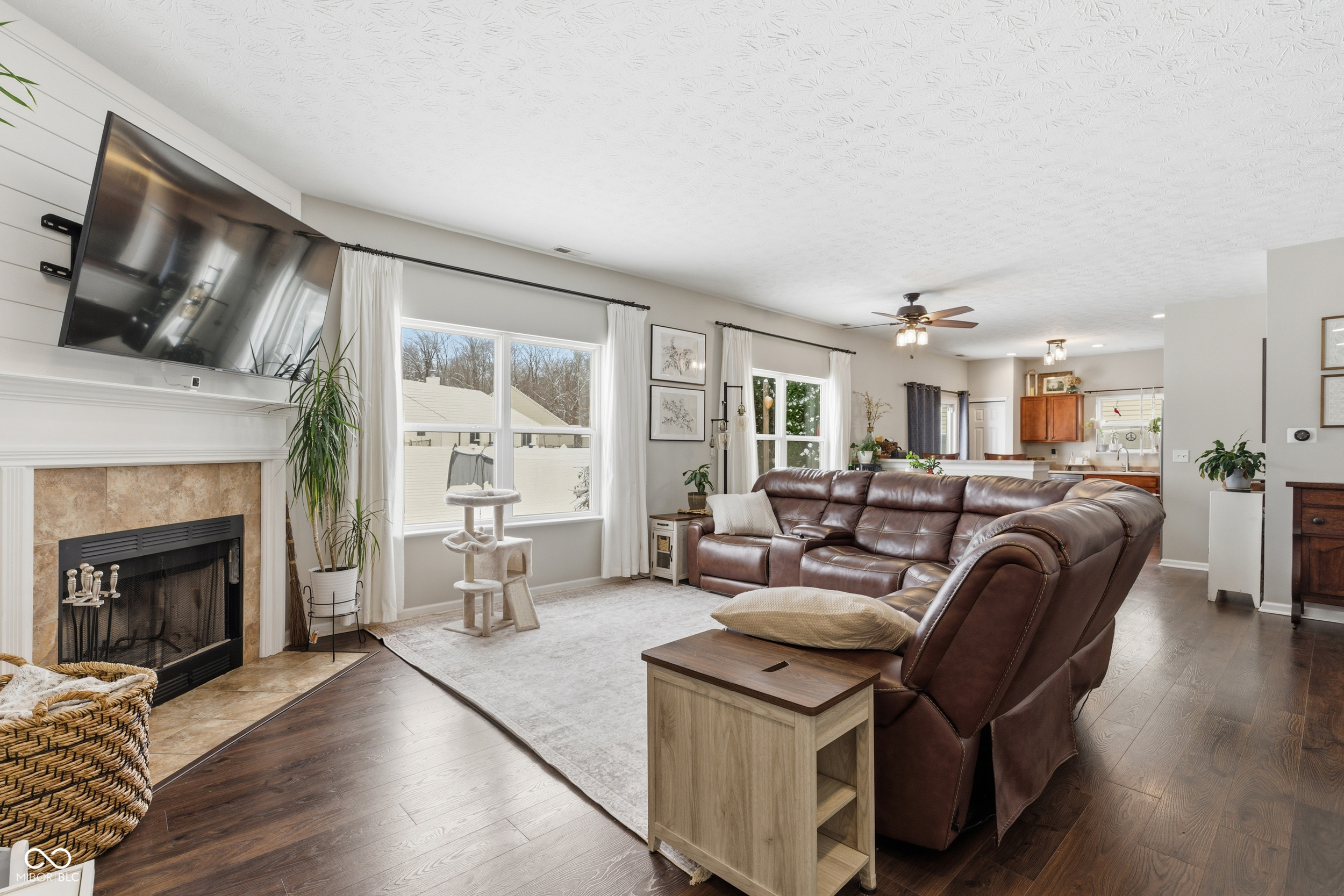 2013 Sotheby Lane Indianapolis, IN 46239 - Photo 4 of 35