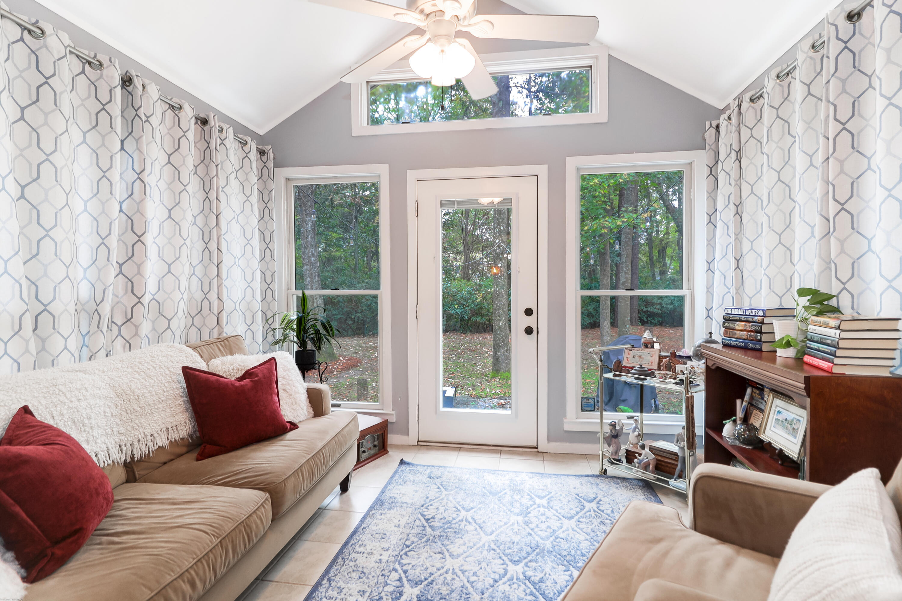 2195 Becky Road Charleston, SC 29414 - Photo 10 of 30 Sunroom