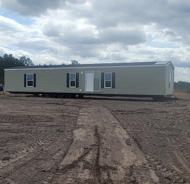 5600 Joyner Swamp Road Aynor, SC 29511 - Photo 1 of 11