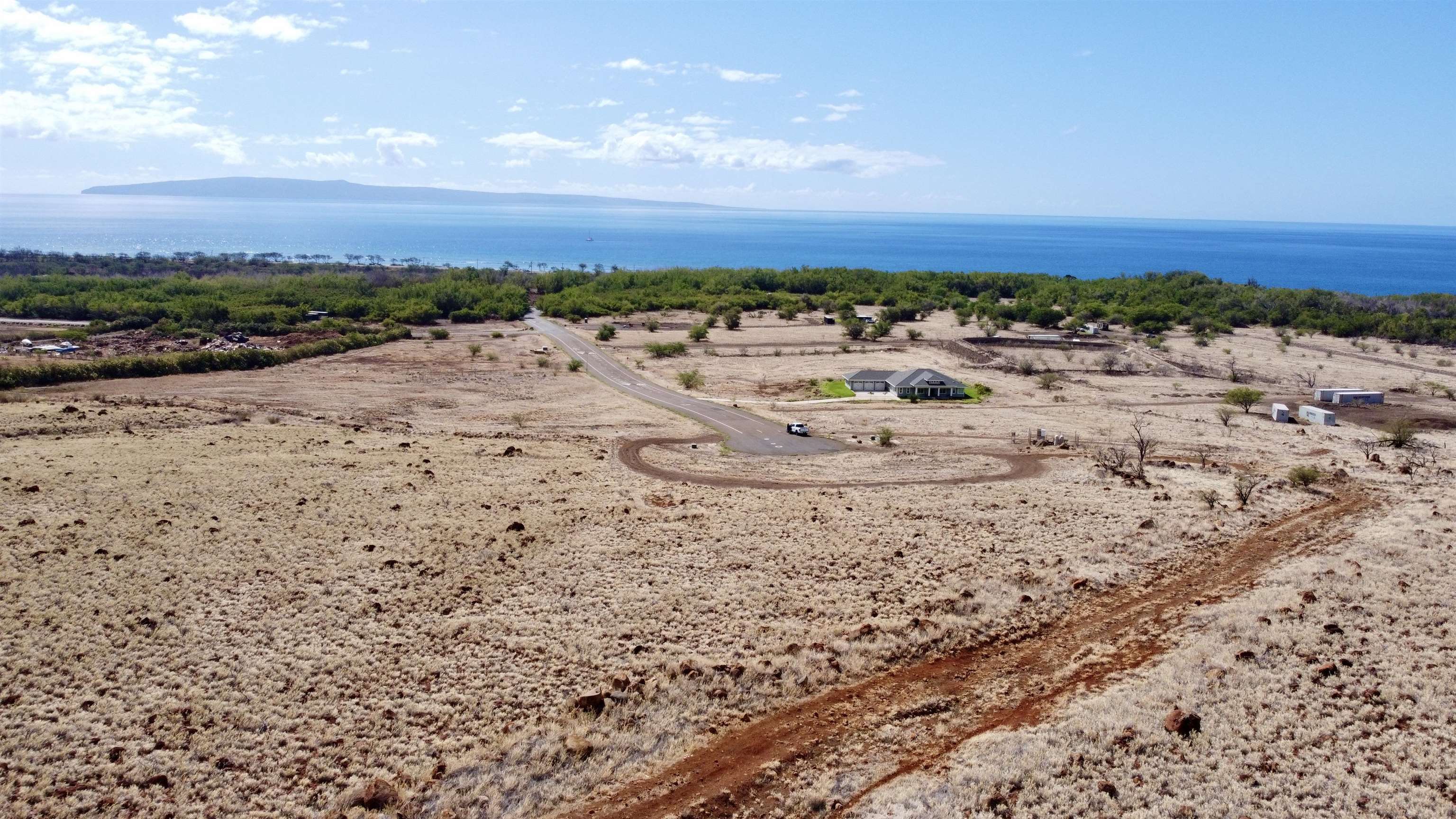 Pohaku Aeko Street, Unit 31A Lahaina, HI 96761 - Photo 9 of 14 a view of a sky view