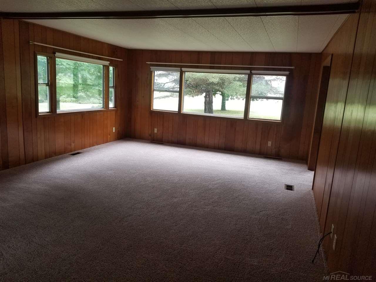 8041 Jordan Road Melvin, MI 48454 - Photo 5 of 24